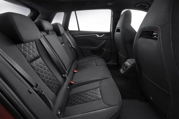 Nowy suv Skoda Kamiq Zdjęcie 5