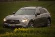 Przegląd crossover Infiniti QX70 zdjęcia 1