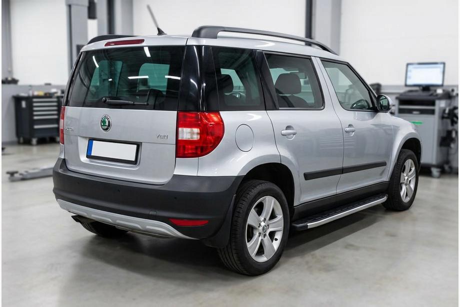 Skoda Yeti 2009-2017 Progi boczne Fullmond (2 szt, aluminium) Image