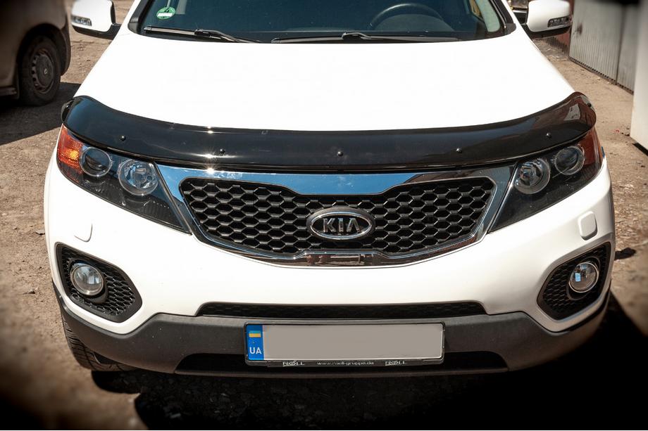 Kia Sorento II XM 2009-2014 Deflektor maski 2009-2012 (EuroCap) Image