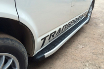 Volkswagen T5 Caravelle 2004-2010 Progi boczne Fullmond (2 szt., aluminium) Krótki Rozstaw Osi zdjęcia 2