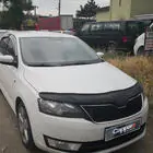 Skoda Rapid 2012-2019 Deflektor maski (EuroCap) zdjęcia 5