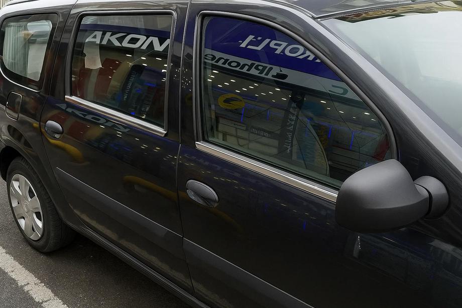 Dacia Logan MCV 2004-2014 Zewnetrzne Ozdobne Listwy Szyb Stal Nierdzewna (4 szt) OmsaLine - Włoska Stal Nierdzewna Image