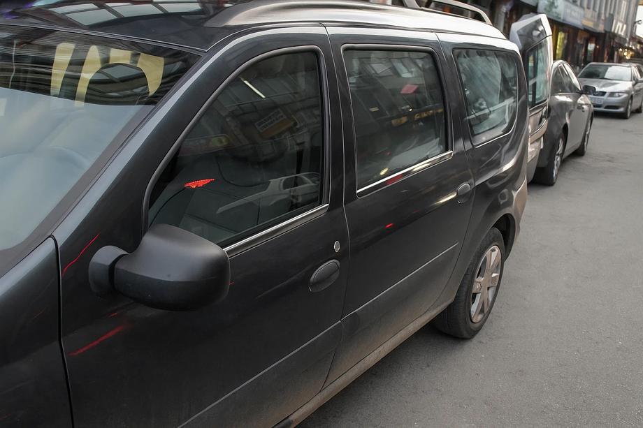 Dacia Logan MCV 2004-2014 Zewnetrzne Ozdobne Listwy Szyb Stal Nierdzewna (4 szt) Zdjęcia 3