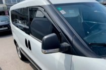 Fiat Doblo II 2010-2022 Deflektory szyb wsuwane (2 szt, HIC) zdjęcia 1