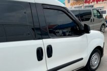 Fiat Doblo II 2010-2022 Deflektory szyb wsuwane (2 szt, HIC) zdjęcia 4