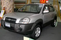Hyundai Tucson JM 2004- Deflektory Okien (4 szt, HIC) zdjęcia 3