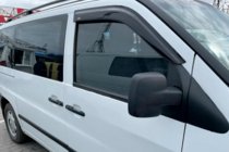 Mercedes Vito W638 1996-2003 Deflektory Okien (2 szt, HIC) zdjęcia 1