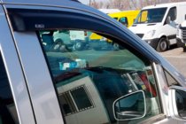 Mercedes Viano 2004-2014 Deflektory Okien (2 szt, HIC) zdjęcia 12