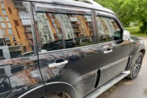 Mitsubishi Pajero Wagon IV 2006-2021 Deflektory Okien (4 szt, HIC) zdjęcia 8