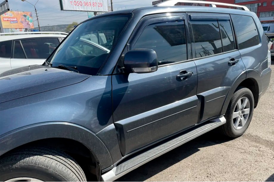 Mitsubishi Pajero Wagon IV 2006-2021 Deflektory Okien (4 szt, HIC) Image