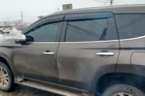 Mitsubishi Pajero Sport 2015- Deflektory Okien (4 szt, HIC) zdjęcia 2