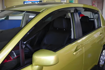 Nissan Tiida 2004-2011 Deflektory Okien SD (4 szt, HIC) zdjęcia 2