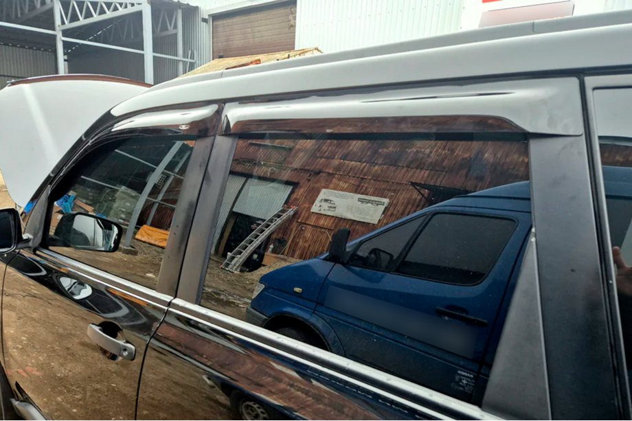Nissan X-trail T30 2002-2007 Deflektory Okien (4 szt, HIC) Zdjęcia 4