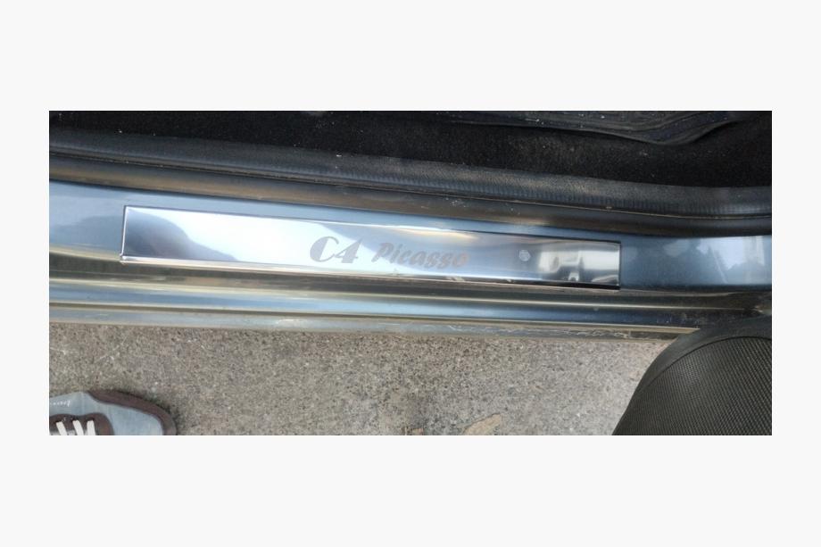 Citroen C-4 Picasso 2006-2013 Nakładki progowe Carmos (4szt, stal nierdzewna) Zdjęcia 4