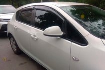 Opel Astra J 2009-2015 Deflektory Okien HB (4 szt, HIC) zdjęcia 4