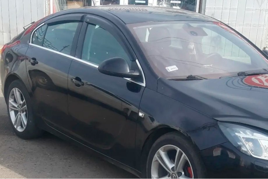 Opel Insignia 2008-2017 Deflektory Okien SD/HB (4 szt, HIC) Image