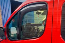 Opel Vivaro 2001–2015 Deflektory szyb wsuwane (2 szt, HIC) zdjęcia 4