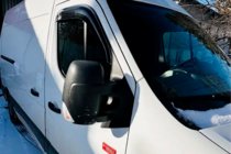 Renault Master 2011-2023 Deflektory Okien (2 szt, HIC) zdjęcia 9