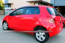 Toyota Yaris 2006-2011 Deflektory Okien HB (4 szt, HIC) zdjęcia 2