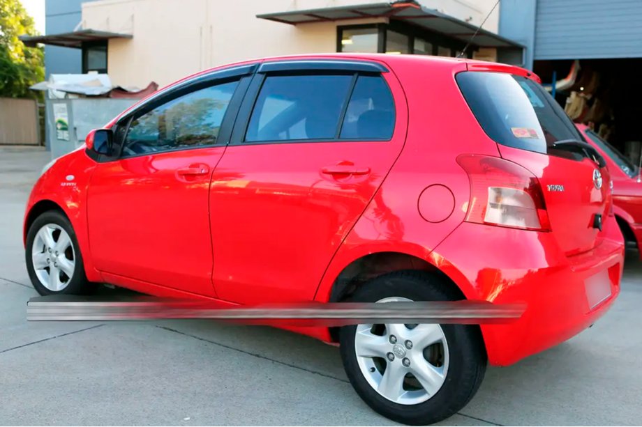 Toyota Yaris 2006-2011 Deflektory Okien HB (4 szt, HIC) Zdjęcia 2
