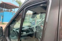 Volkswagen Crafter 2006-2016 Deflektory szyb wsuwane (2 szt, HIC) zdjęcia 12