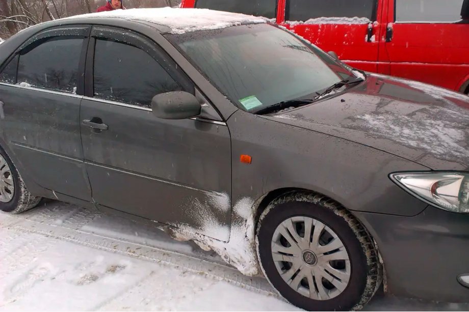 Toyota Camry 2001-2006 Deflektory Okien (4 szt, HIC) Image
