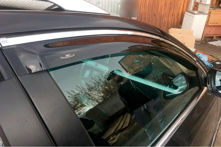 Volkswagen Passat B6 2006-2012 Deflektory szyb z listwą chromowaną SW (4 szt, HIC) Zdjęcia 1