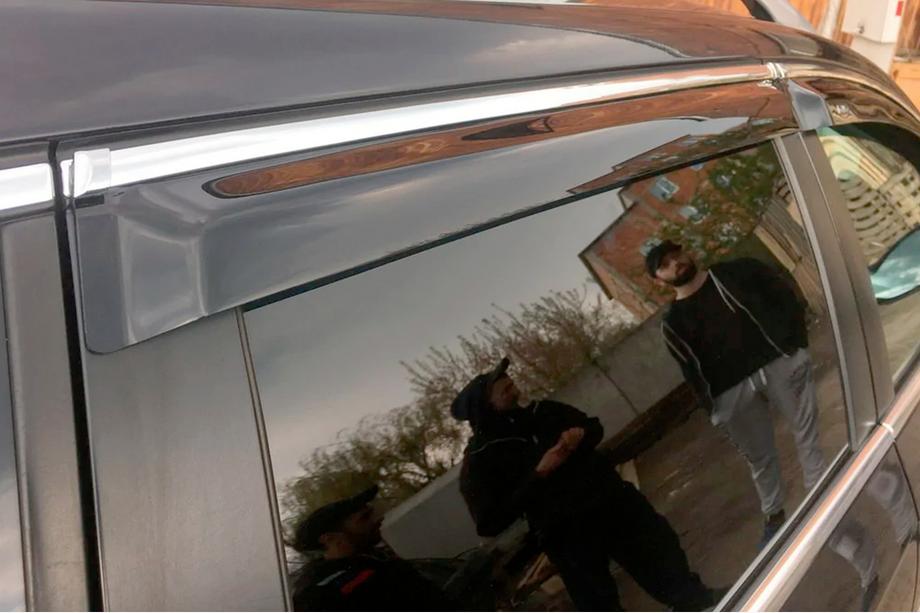 Volkswagen Passat B6 2006-2012 Deflektory szyb z listwą chromowaną SW (4 szt, HIC) Zdjęcia 10