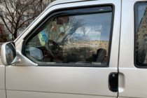 Volkswagen T4 Caravelle/Multivan 1990–2003 Deflektory szyb wsuwane (2 szt, HIC) zdjęcia 2