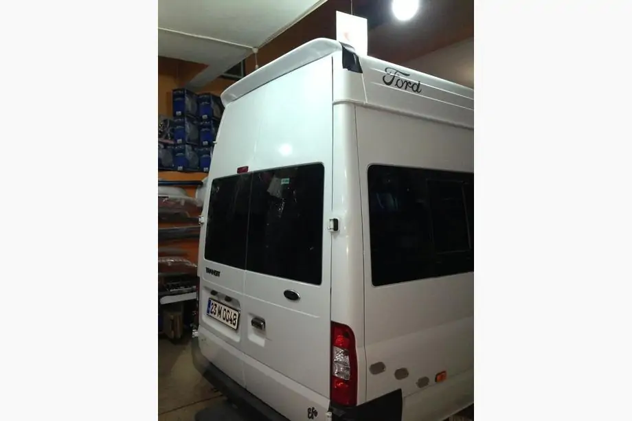 Ford Transit 2000–2014 Spoiler dach wysoki Anatomic (pod lakierowanie) Zdjęcia 1