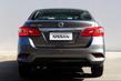 Przegląd zaktualizowanego sedan Nissan Sentra zdjęcia 11