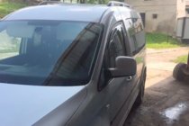 Volkswagen Caddy 2010-2015 Deflektory szyb wsuwane (2 szt, HIC) zdjęcia 4