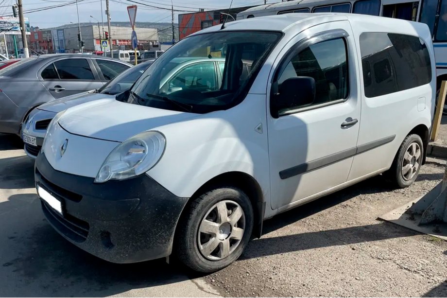 Mercedes Citan 2013-2021 Deflektory Okien (2 szt, HIC) Zdjęcia 4