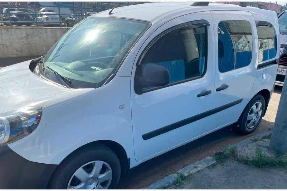 Mercedes Citan 2013-2021 Deflektory Okien (2 szt, HIC) Zdjęcia 5