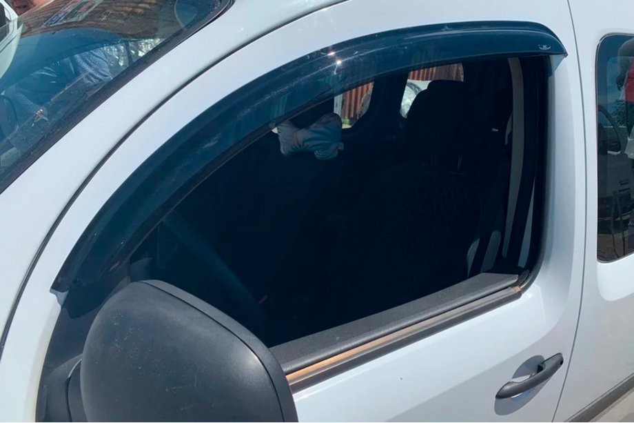 Mercedes Citan 2013-2021 Deflektory Okien (2 szt, HIC) Zdjęcia 8