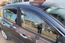 Renault Clio III 2005-2012 Deflektory Okien (4 szt, HIC) zdjęcia 2