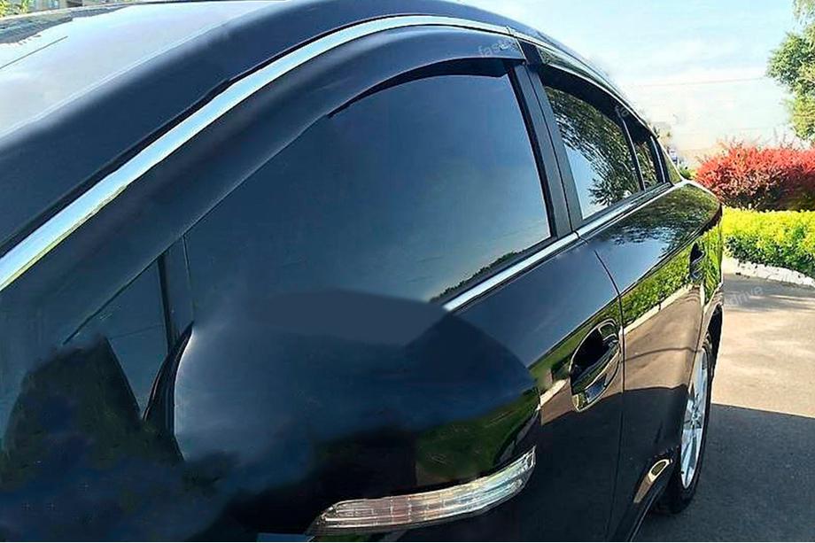Honda Crosstour 2009-2015 Deflektory szyb z listwą chromowaną (4 szt, HIC) Image
