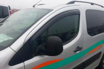 Citroen Berlingo 2008-2018 Deflektory Okien (2 szt, HIC) zdjęcia 10