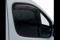Renault Trafic 2001–2015 Deflektory szyb wsuwane (2 szt, HIC) zdjęcia 7