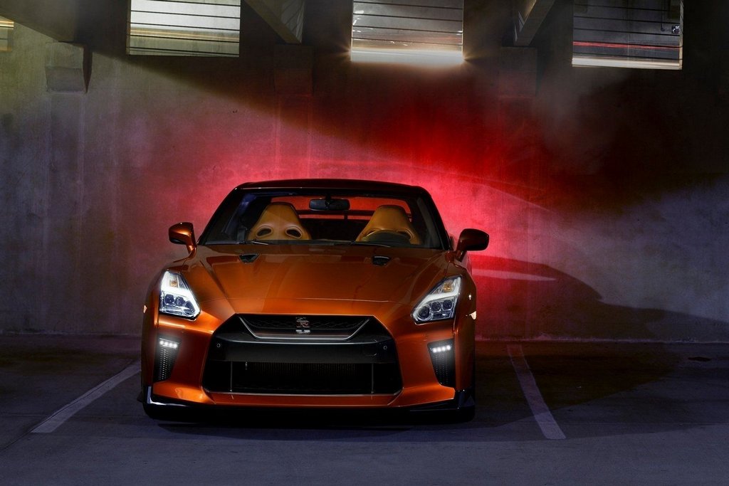 Sportowe coupe z napędem na wszystkie koła Nissan GT-R