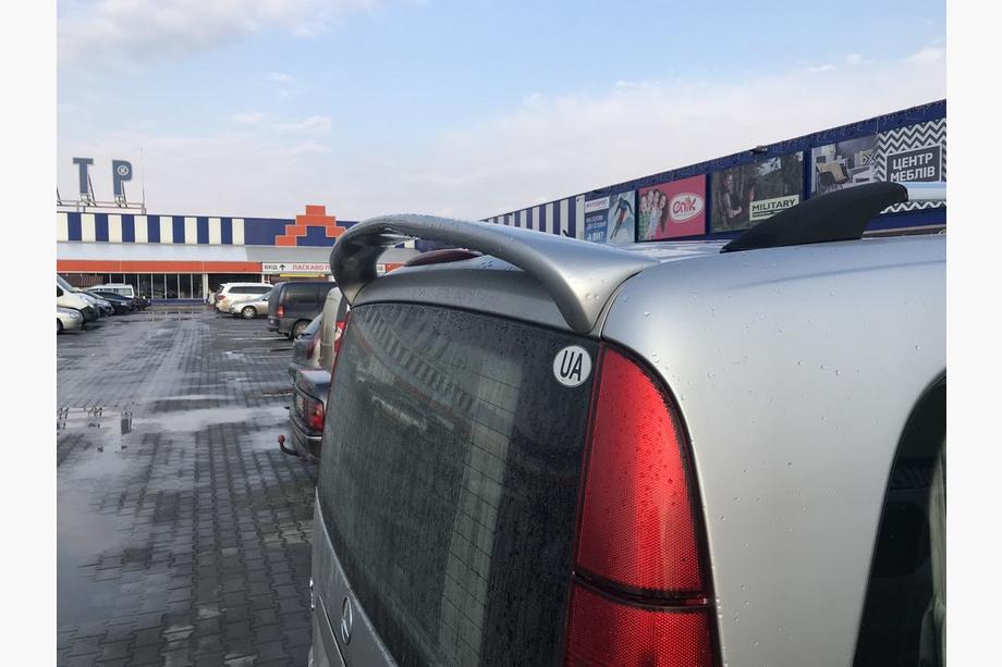 Mercedes Viano 2004-2014 Spoiler Ajakli (zagruntowany do malowania) Zdjęcia 3