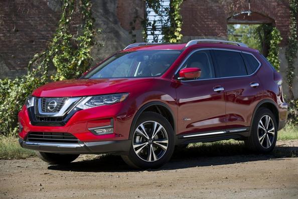 Druga generacja crossovera Nissan Rogue