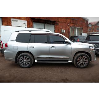 Progi boczne z LED (design 2015-2020) zdjęcia 4