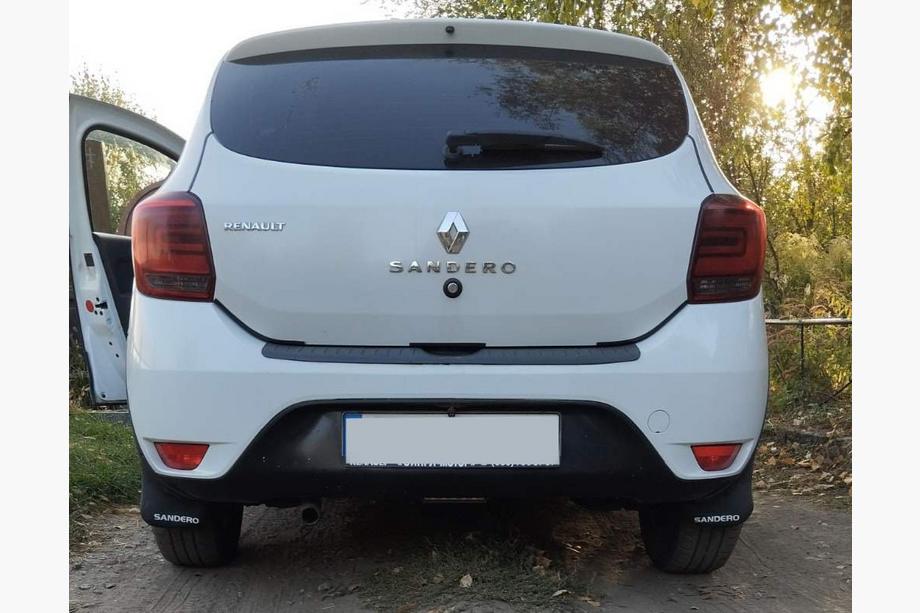 Renault Sandero 2013-2022 Tylne chlapacze (2 szt.) Zdjęcia 4