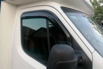 Nissan NV400 2010-2024 Deflektory Okien (2 szt, HIC) zdjęcia 2