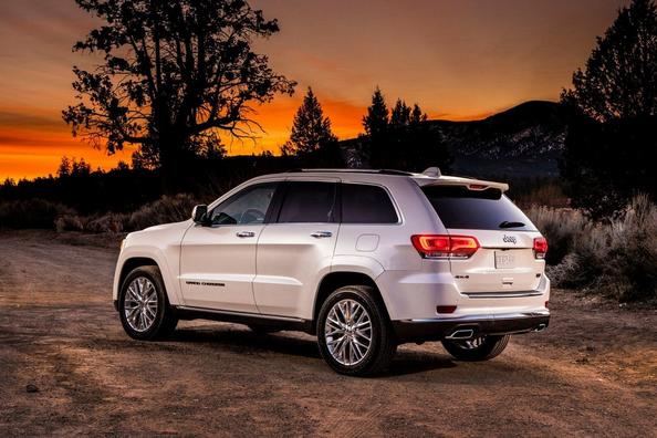 Przegląd nowej generacji suv Jeep Grand Cherokee Zdjęcie 9