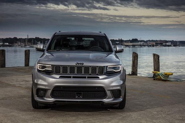 Przegląd nowej generacji suv Jeep Grand Cherokee Zdjęcie 1
