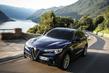 Przegląd kompaktowego zwrotnicy Alfa Romeo Stelvio zdjęcia 4