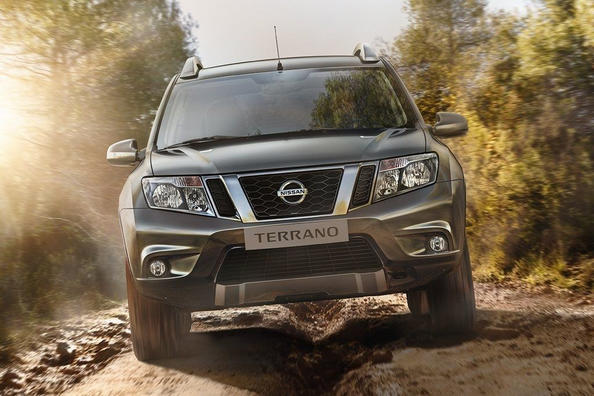 Przegląd zaktualizowanego zwrotnicy Nissan Terrano